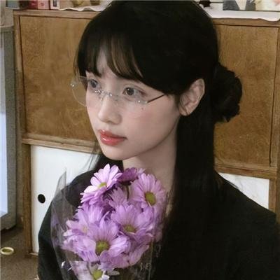 女导与强盗